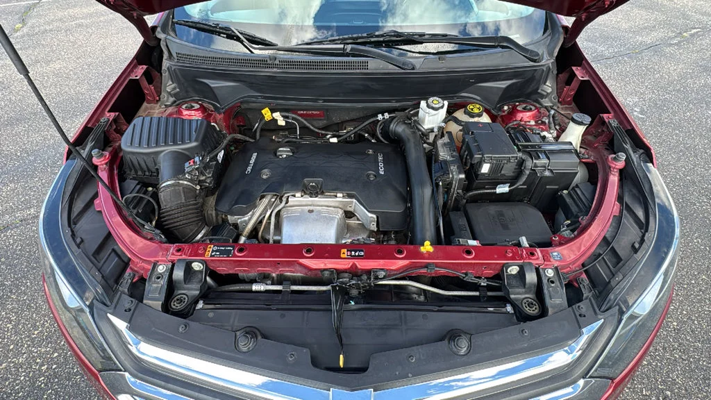 Used 2018 Red Chevrolet Premier image 18