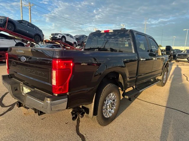 Used 2020 Black Metallic Ford XLT image 4