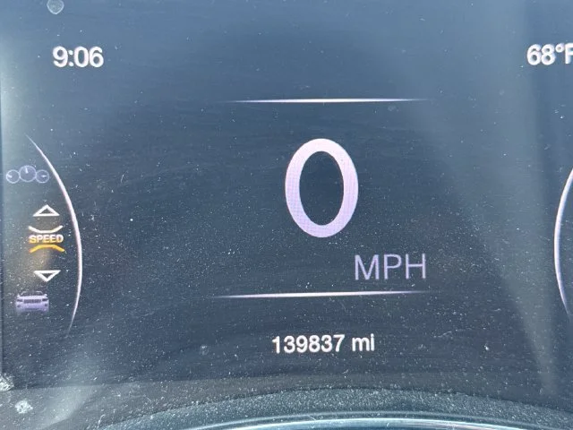 Used 2018 Black Jeep Laredo image 15