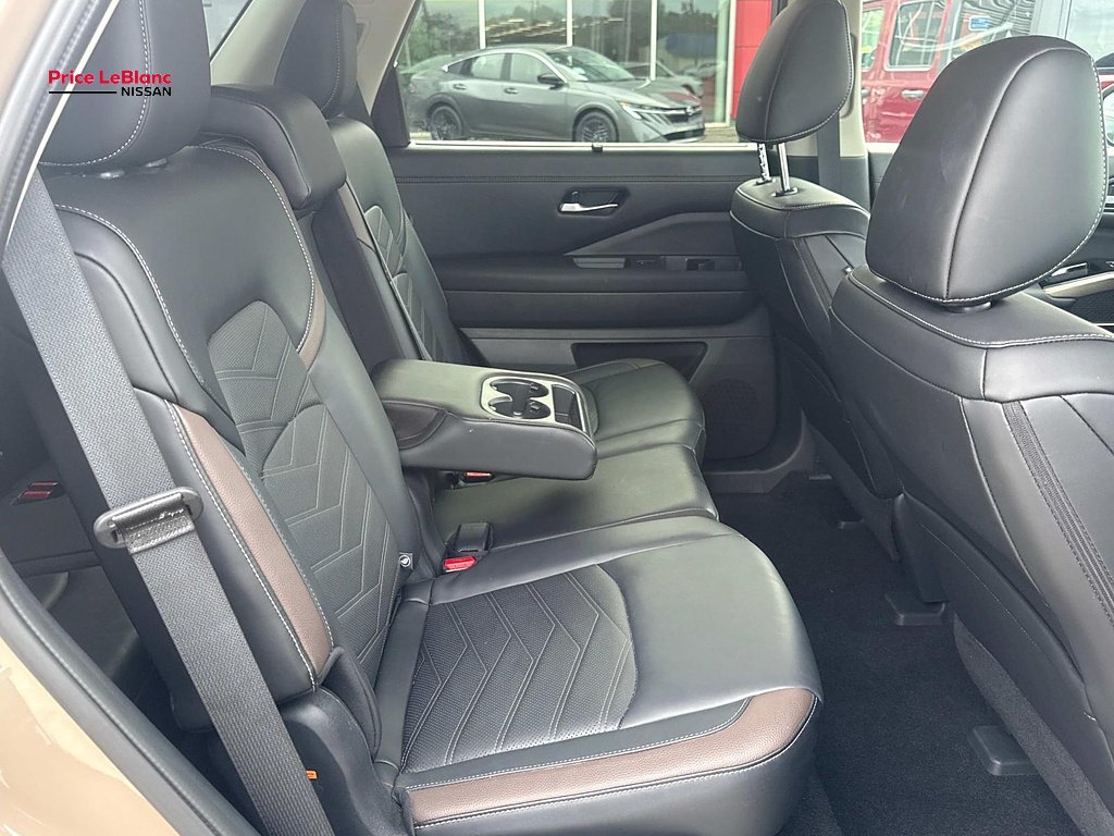Certified Used 2025 BROWN Nissan Platinum image 8