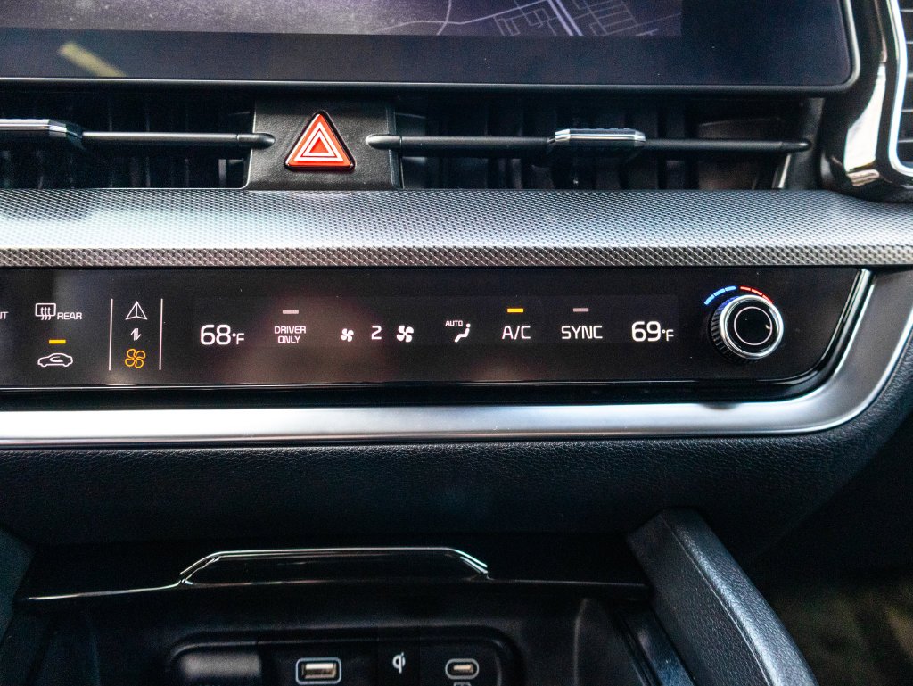 Used 2025 Blue Kia SX-Prestige image 37