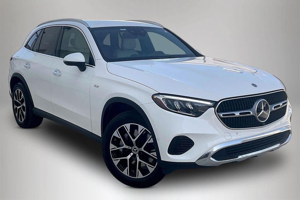 2025 Mercedes-Benz GLC