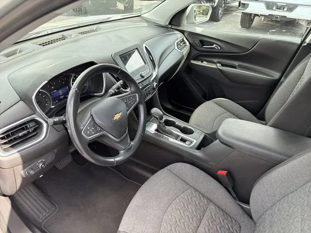 Used 2022 Silver Ice Metallic Chevrolet LT image 19