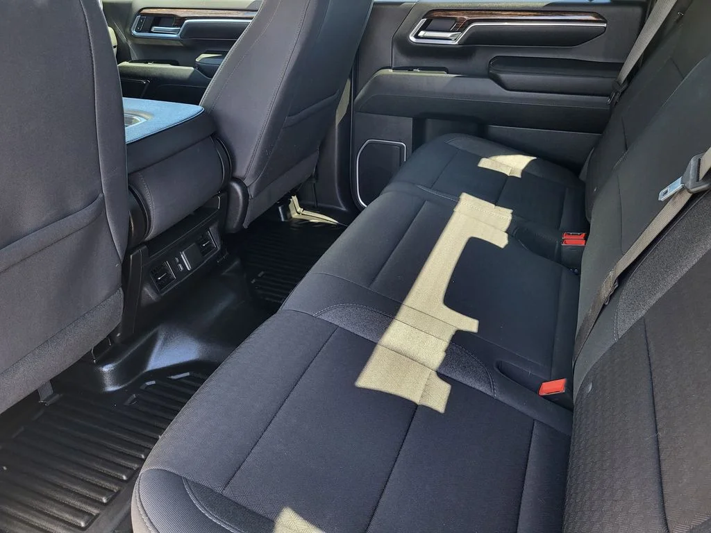 Used 2024 Summit White GMC SLE image 20