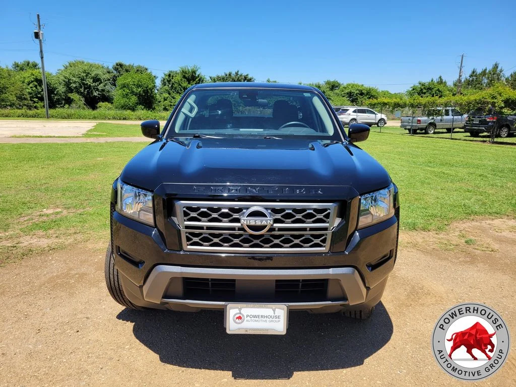 Used 2023 Black Nissan SV image 9