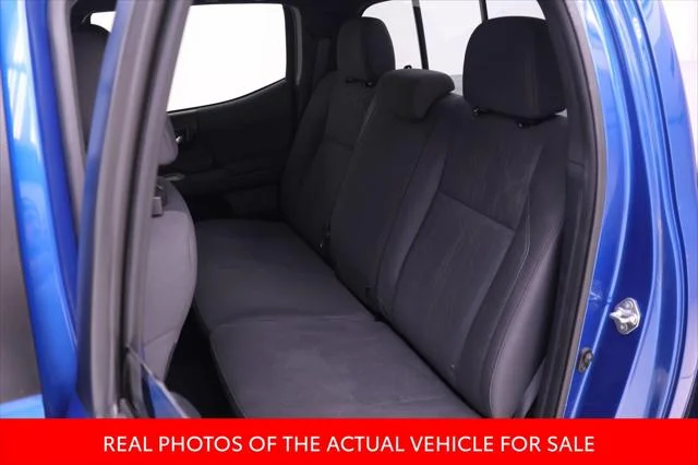 Certified Used 2018 BLAZING BLUE PEARL Toyota  image 10