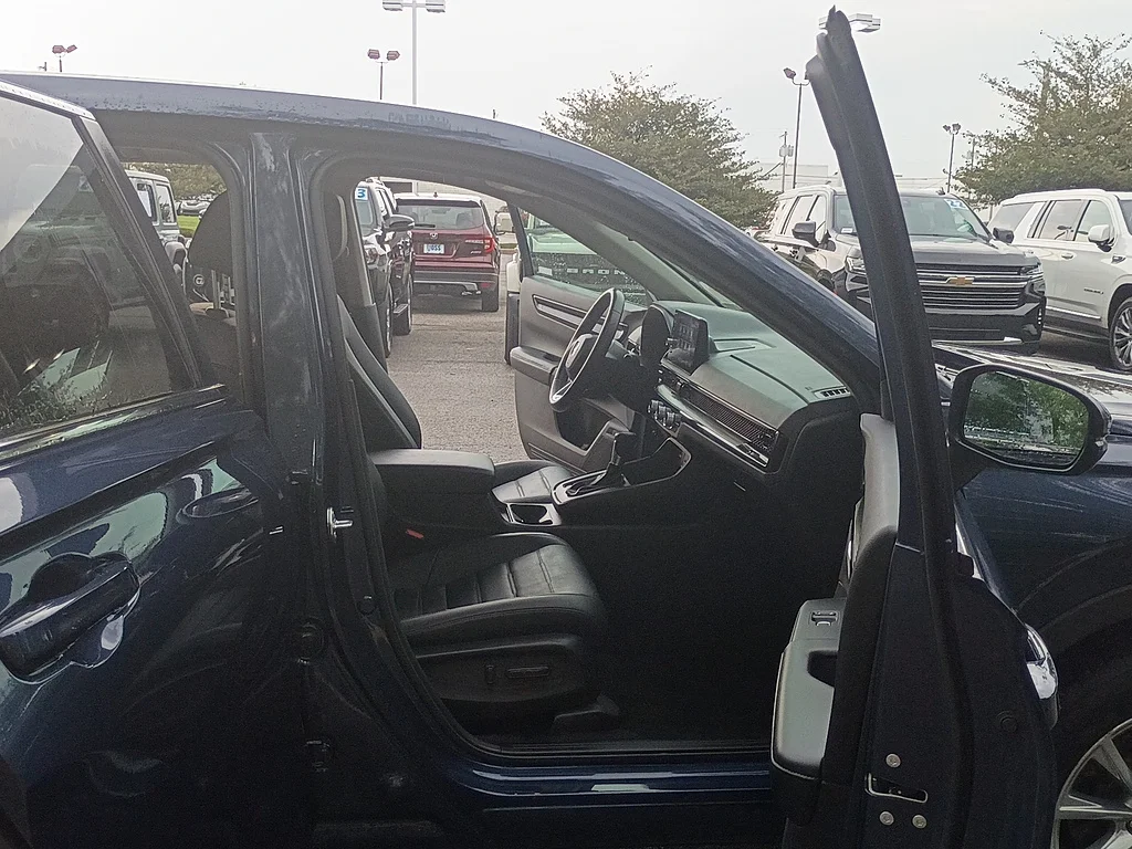 Used 2025 BLUE Honda EX-L image 16