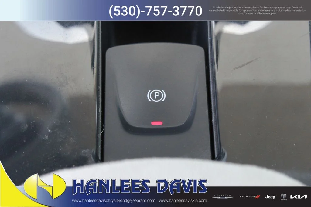 Used 2012 White Nissan SV image 16