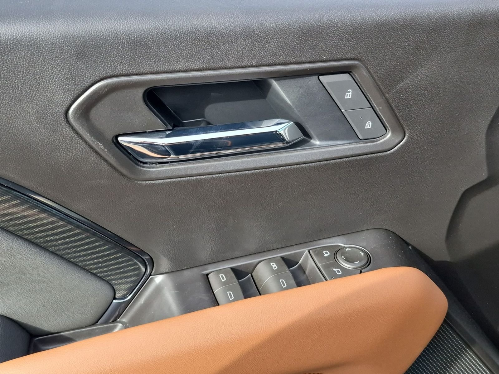 2026 GMC Canyon AT4 - Photo 21