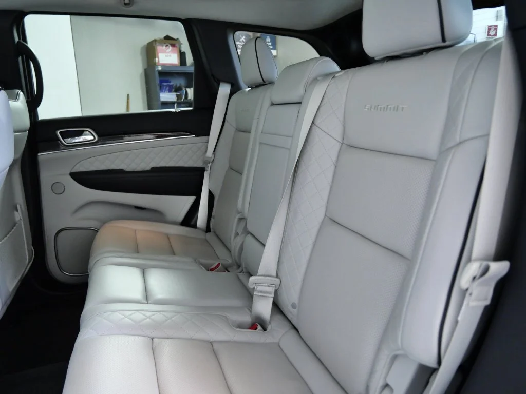 Used 2017 White Jeep Summit image 14