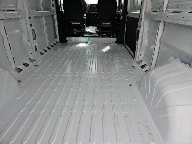 New 2026 Bright White Clearcoat Ram Tradesman image 10