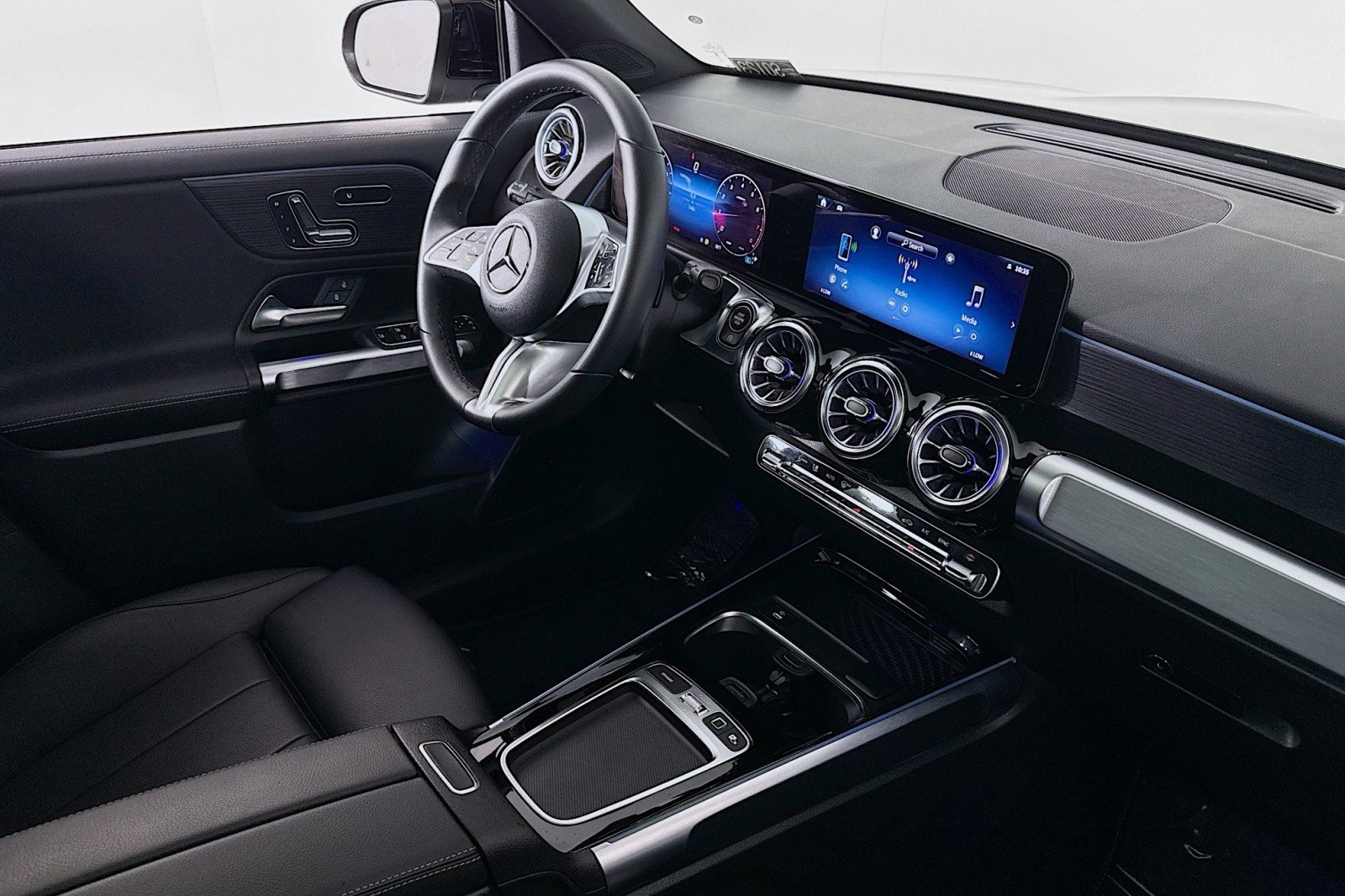 Certified Used 2026 Night Black Mercedes-Benz GLB 250 image 17