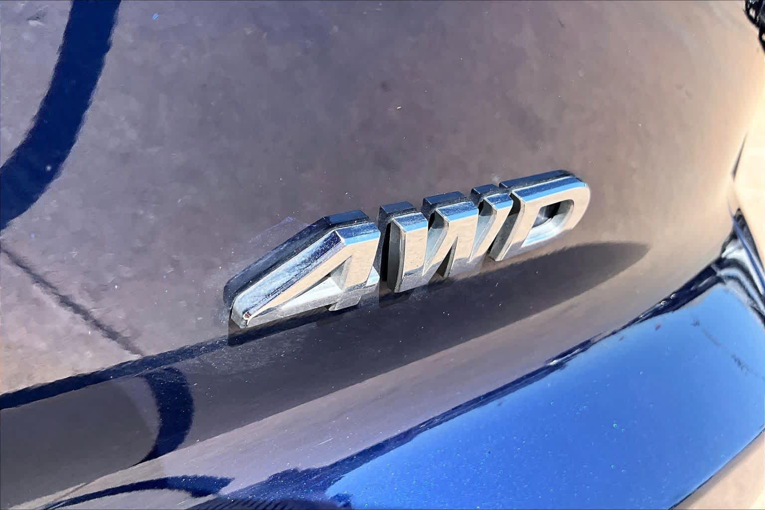 2025 Nissan Pathfinder SV - Photo 9
