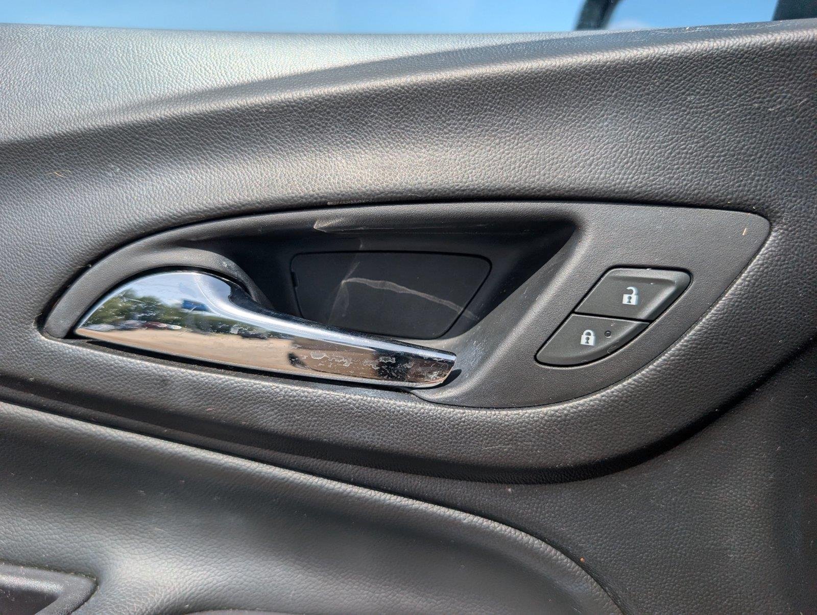 Used 2019 SANDY RIDGE METALLIC Chevrolet LT image 28