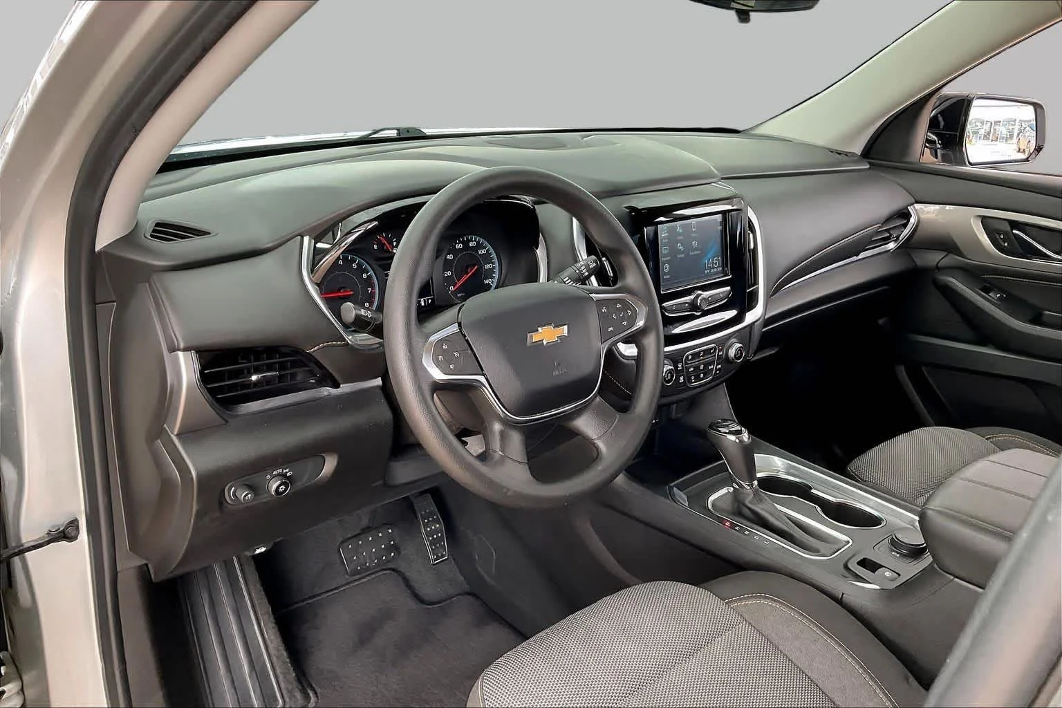 Used 2019 Silver Ice Metallic Chevrolet LS image 16