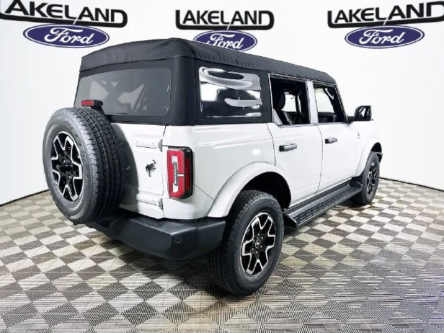 New 2026 White Ford Outer Banks image 3