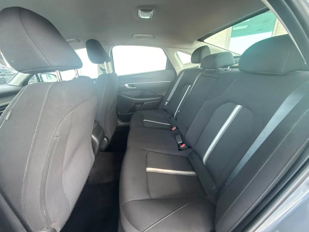 Used 2025 Blue Hyundai SEL image 43