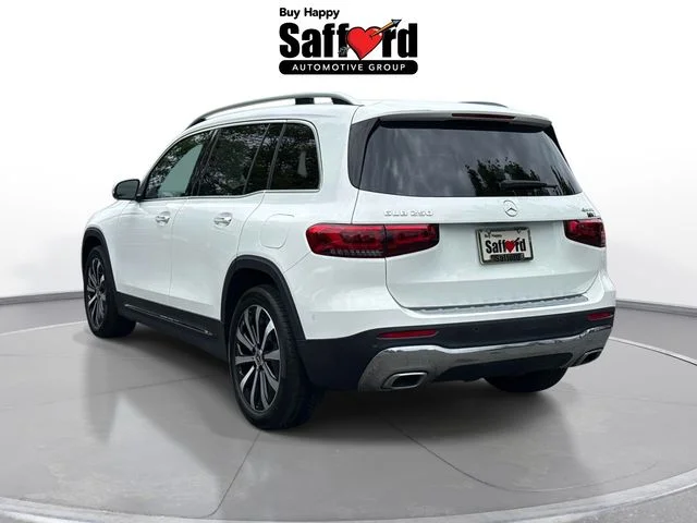 Used 2022 White Mercedes-Benz GLB 250 image 6