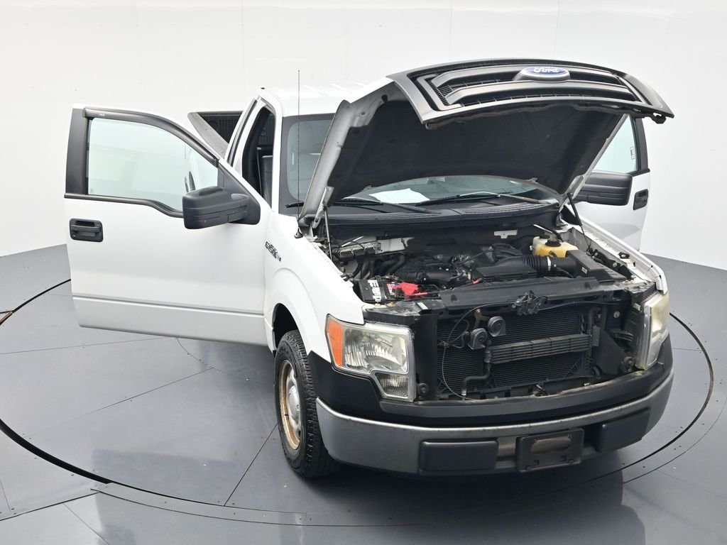 Used 2013 Oxford White Ford XL image 41