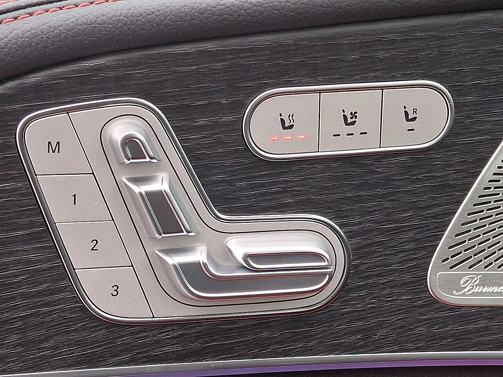 2025 Mercedes-Benz GLE AMG GLE 53 - Photo 16