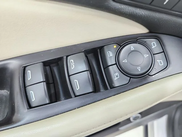 Used 2020 White Buick Premium Group image 37