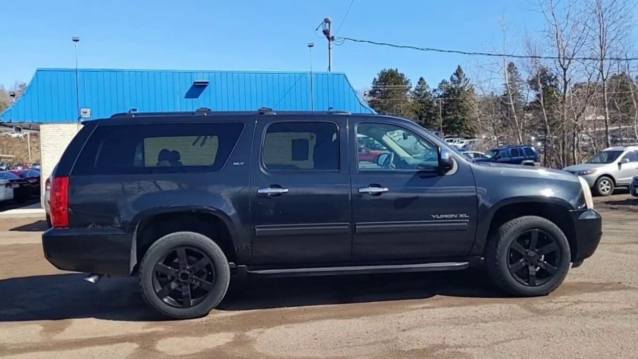 2012 Gmc Yukon XL SLT photo 3