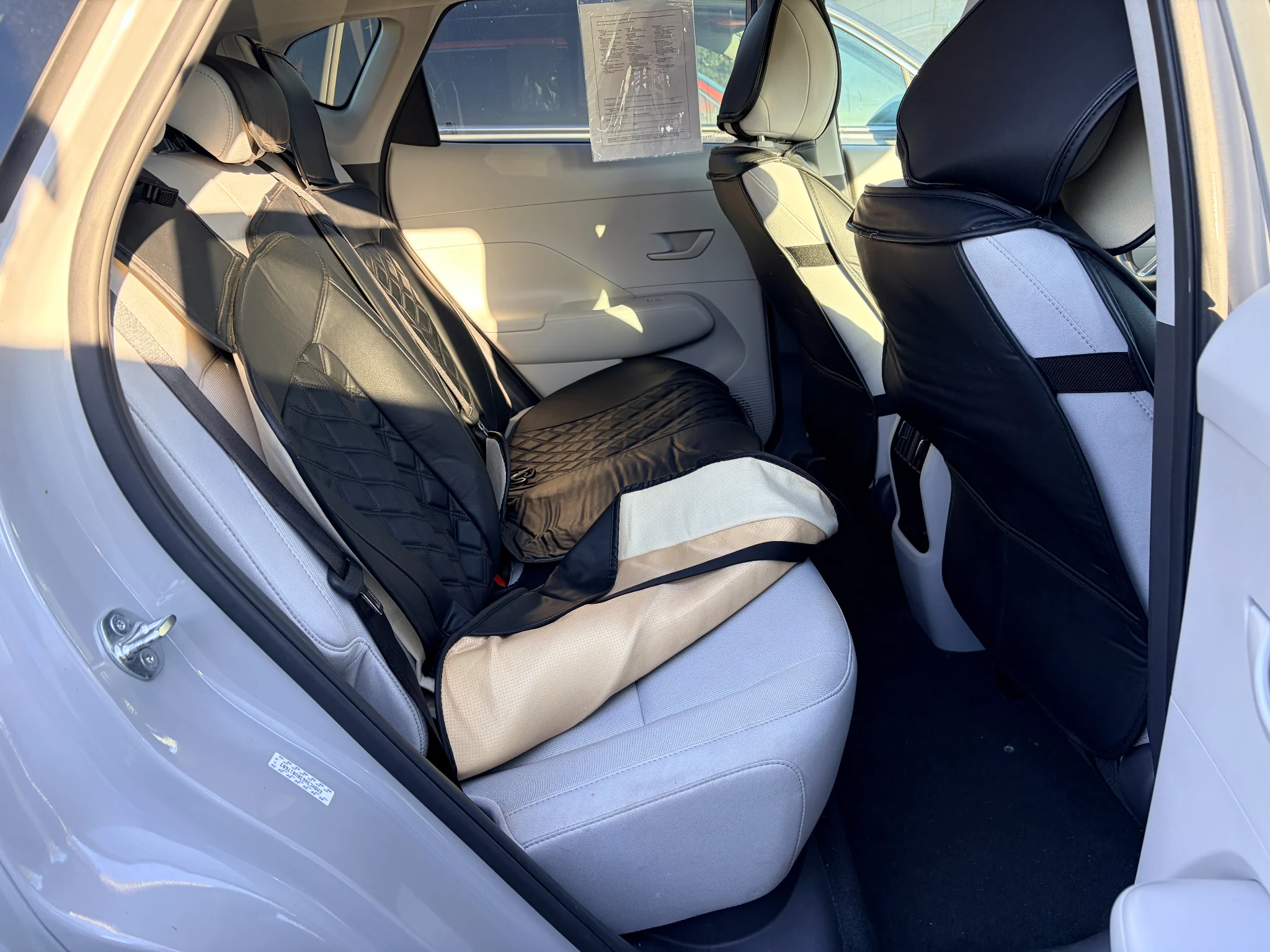 Used 2024 Cyber Gray Metallic Hyundai SEL image 18