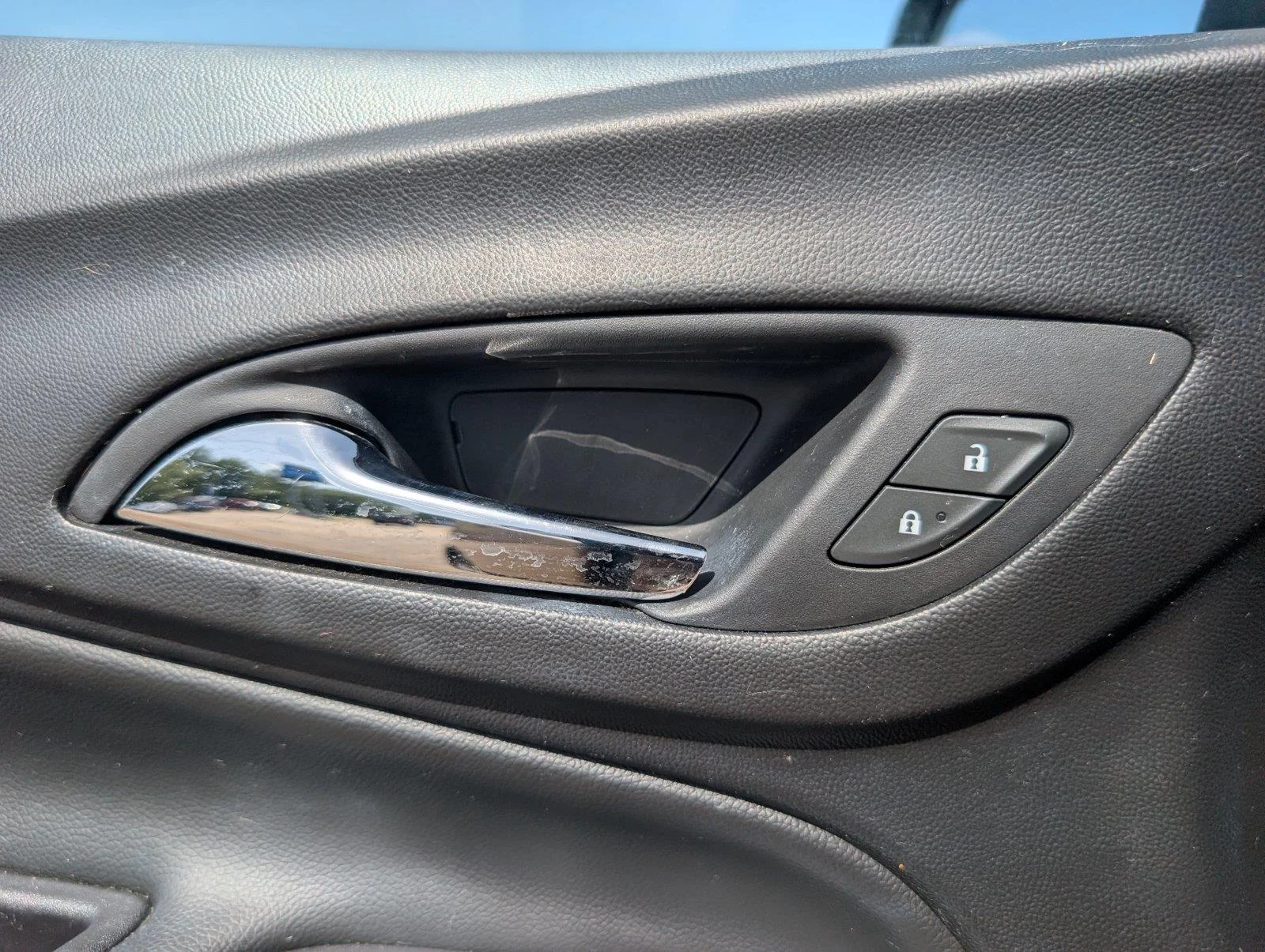 Used 2019 SANDY RIDGE METALLIC Chevrolet LT image 28
