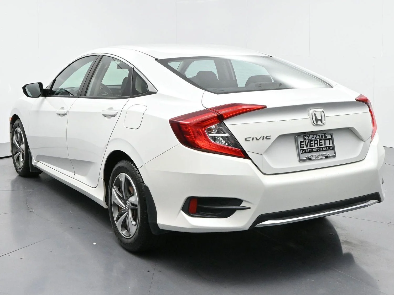 Used 2020 Platinum White Pearl Honda LX image 5