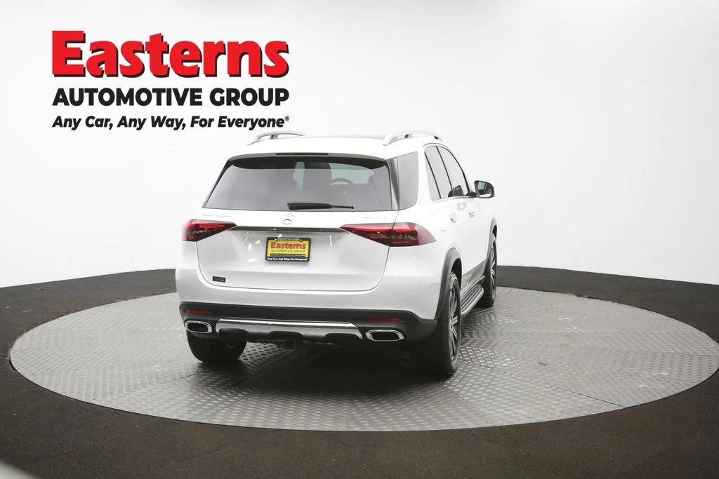 Used 2025 White Mercedes-Benz GLE 450e image 39