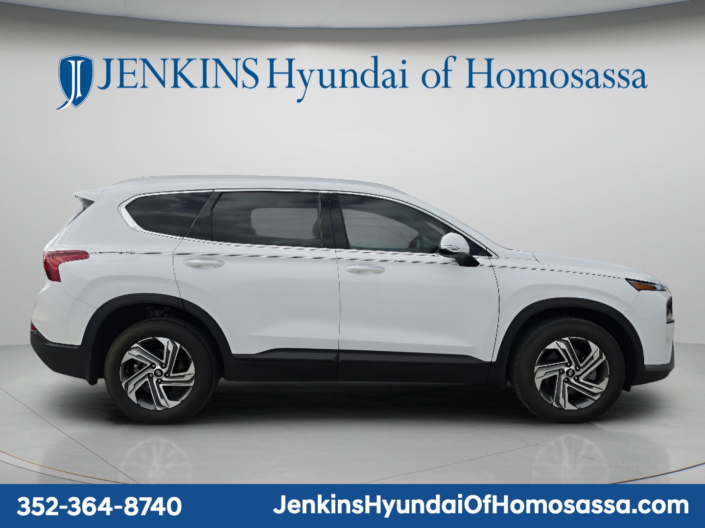 Used 2023 White Hyundai SEL image 3