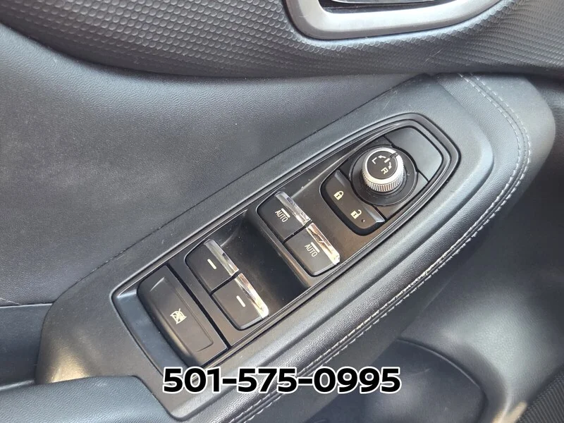 Used 2020 Gray Metallic SUBARU LIMITED CVT image 32