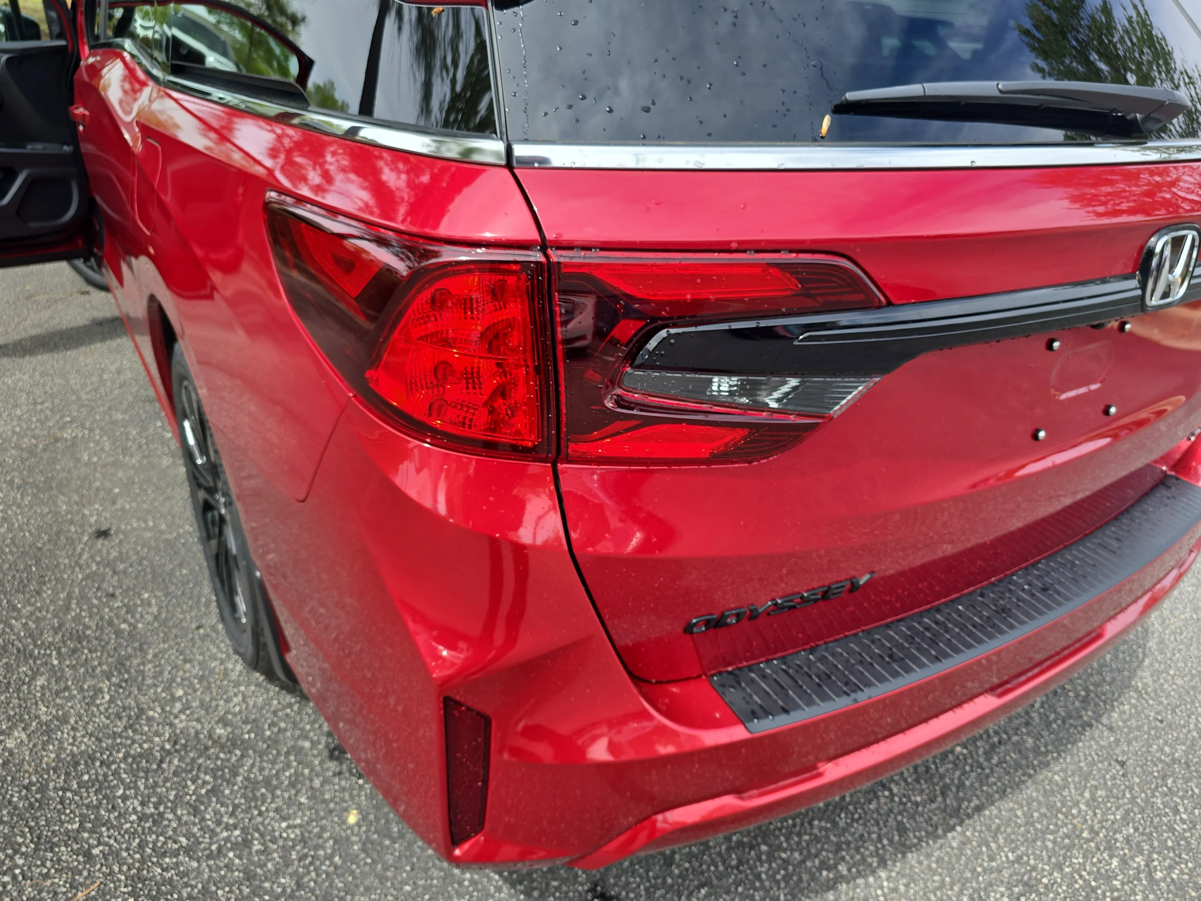 New 2026 Radiant Red Metallic II Honda Sport-L image 37