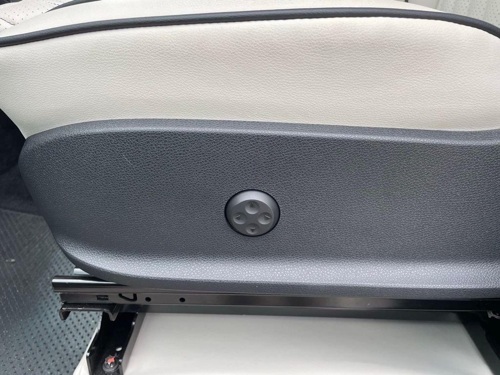 2024 Mercedes-Benz Sprinter Cargo Van Base - Photo 31