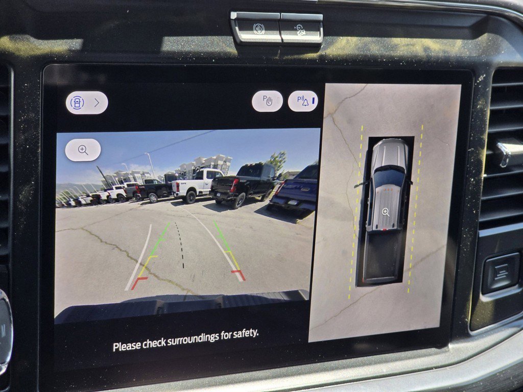 New 2026 Glacier Gray Metallic Tri-Coat Ford F-350® Lariat® image 5