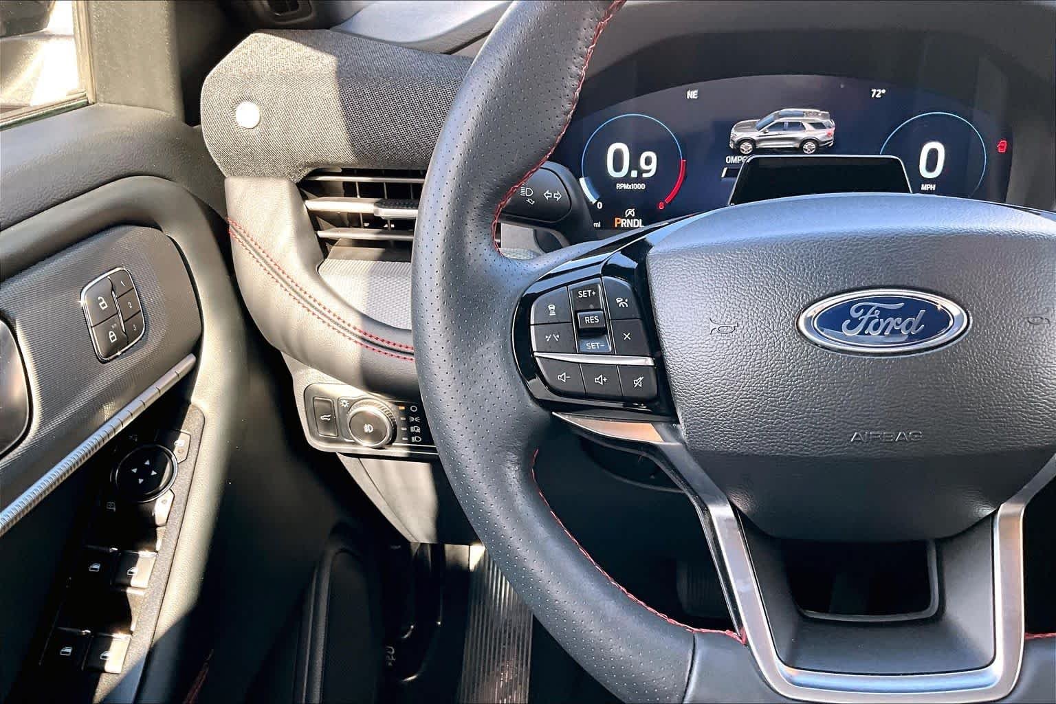 Used 2025 Carbonized Gray Ford ST-Line image 23