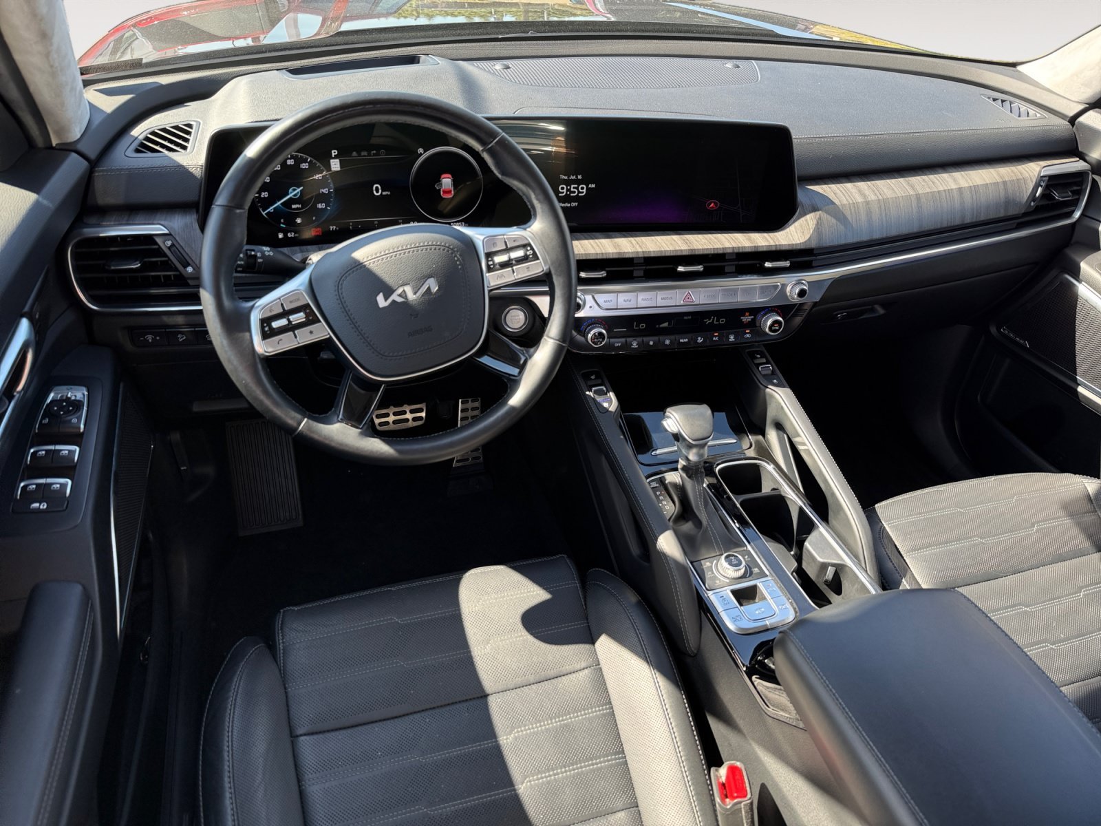 Used 2023 Moss Kia SX-Prestige image 15