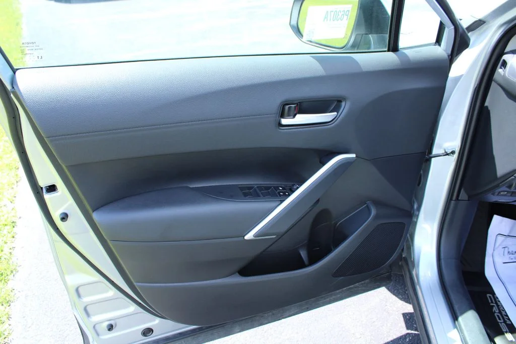Used 2023 Silver Toyota XLE image 34