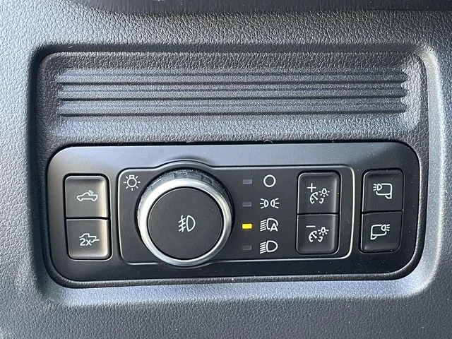New 2026 White Ford Lariat image 14