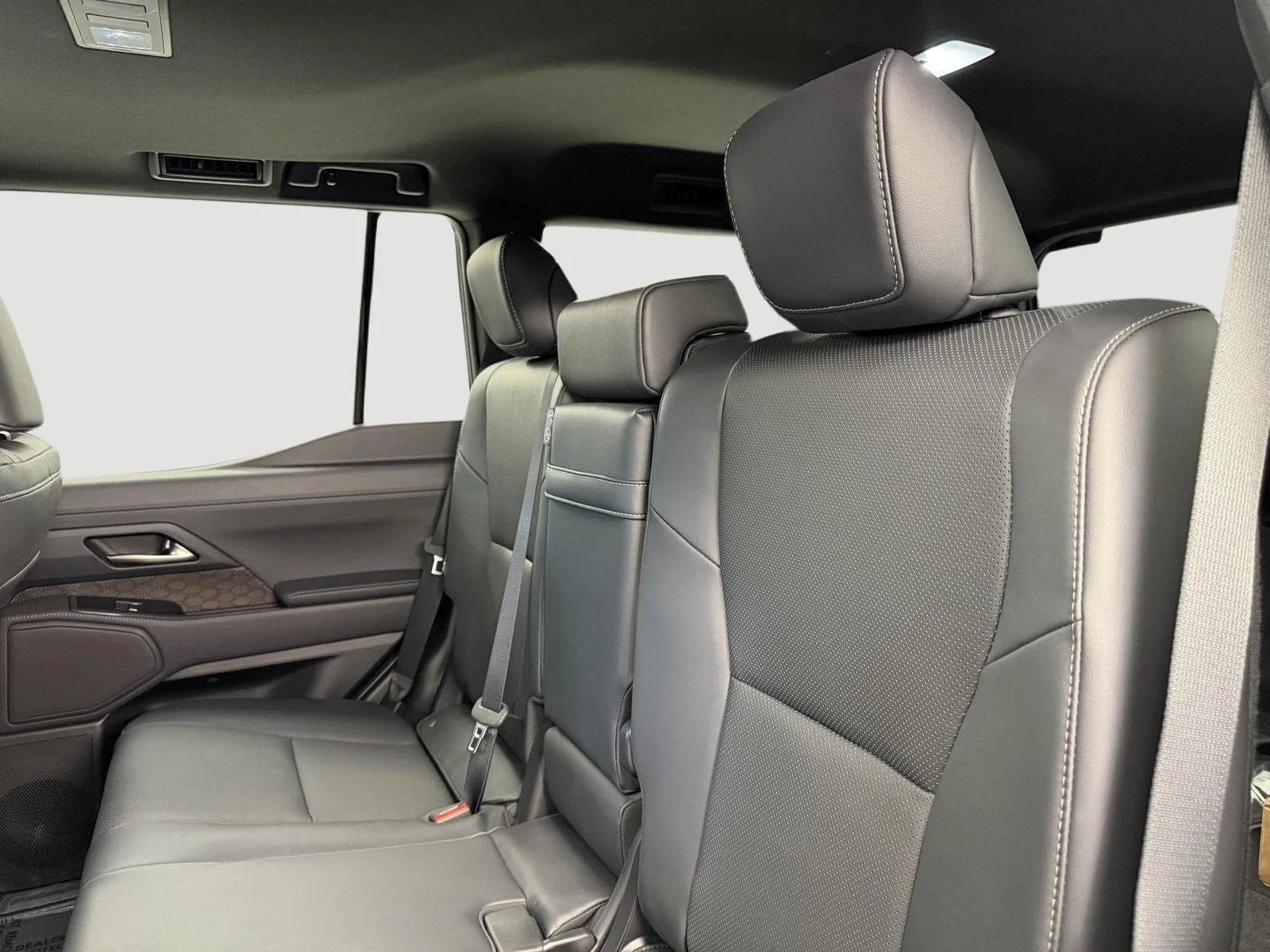 Certified Used 2025 Nebula Gray Pearl Lexus GX 550 Premium+ image 19