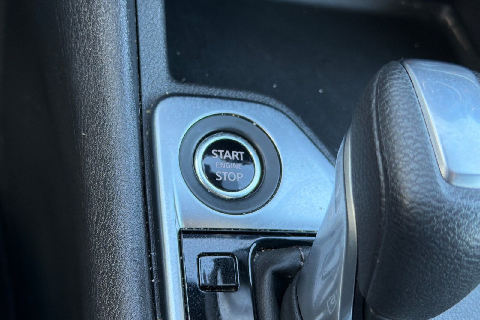 2025 Nissan Sentra SV - Photo 37