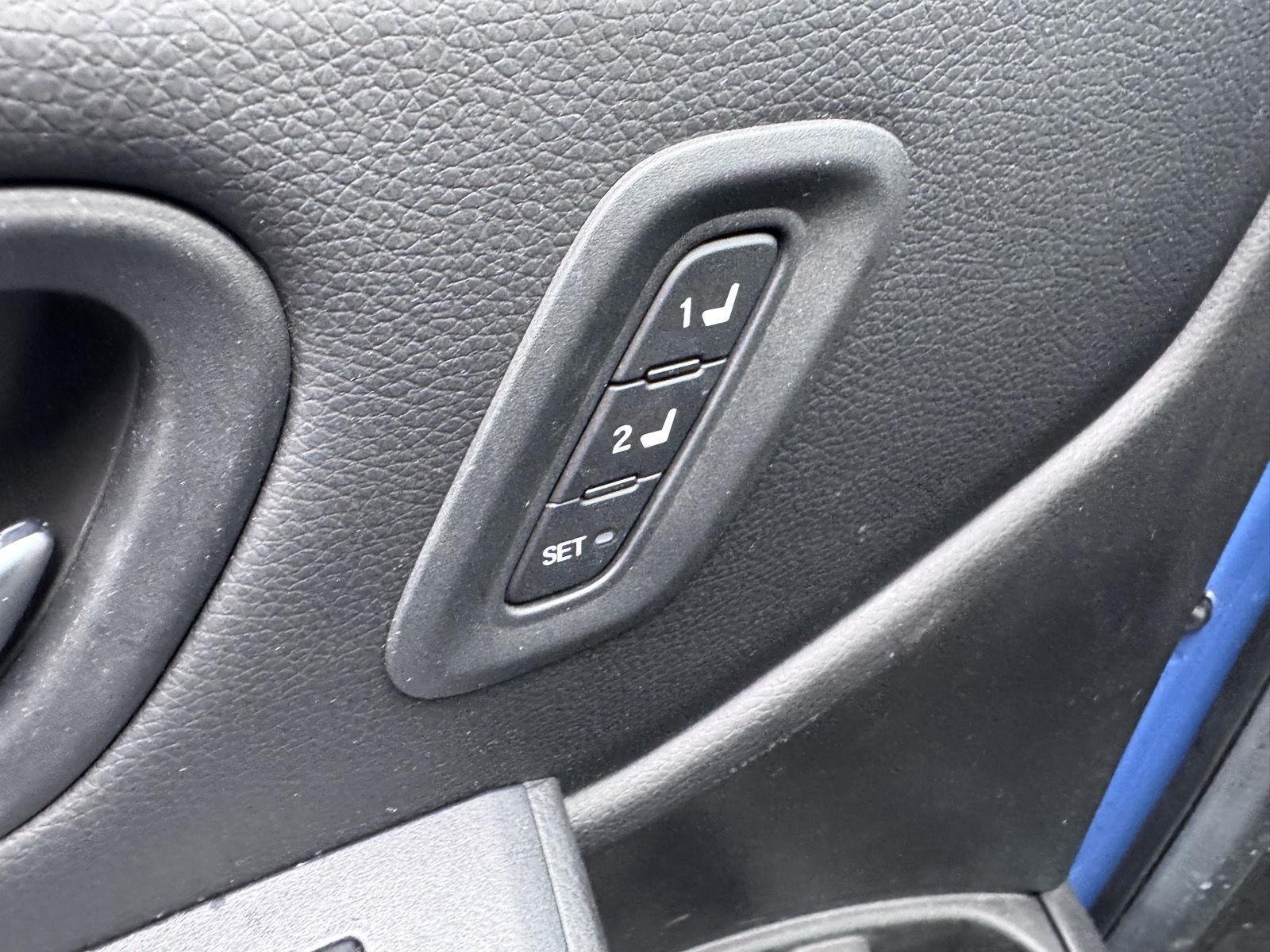 Used 2025 Diffused Sky Blue Pearl Honda TrailSport image 13