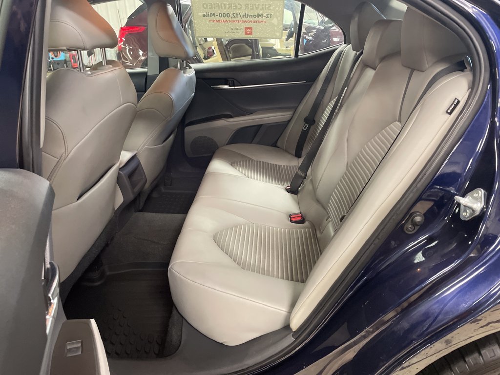 Used 2021  Toyota SE image 16