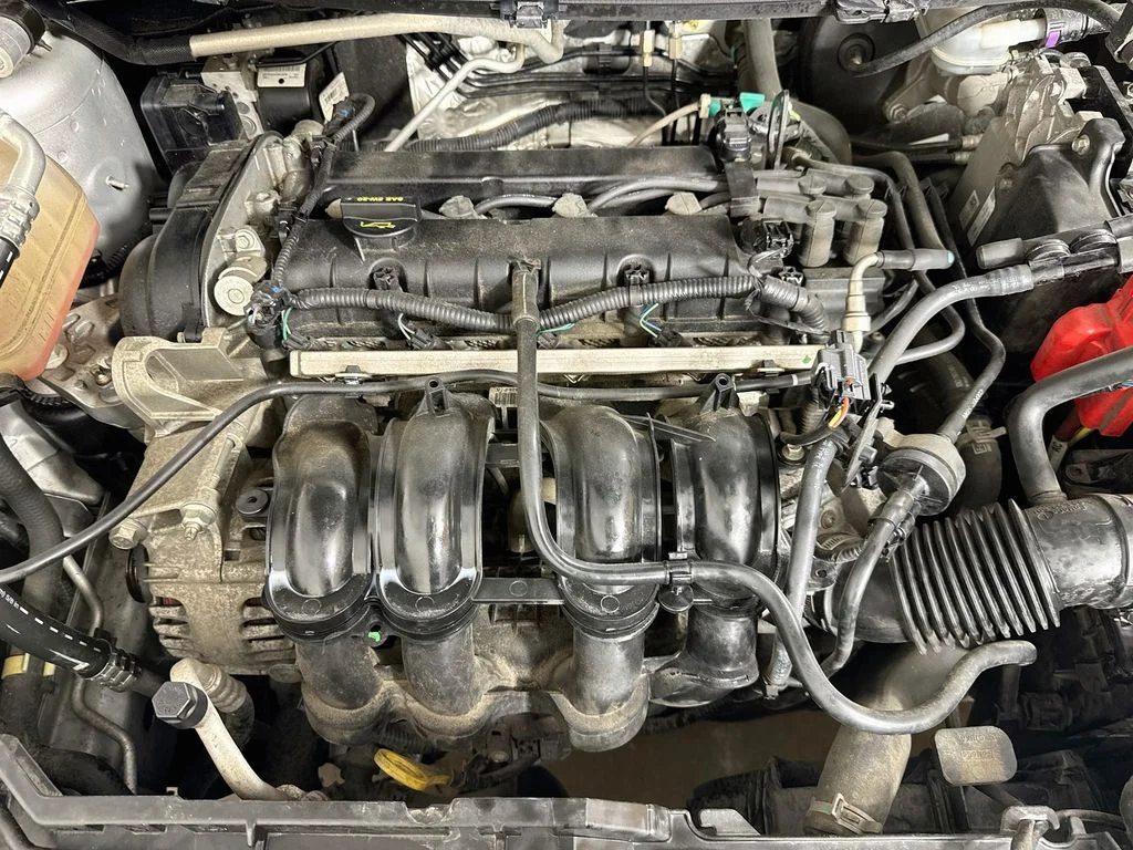 Used 2013 Silver Ford SE image 35