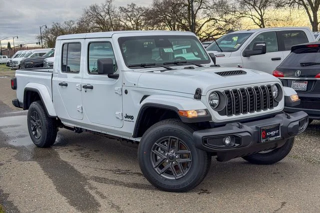 New 2026 Bright White Clear-Coat Exterior Paint Jeep Sport S image 2
