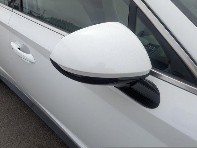 New 2026 White Hyundai SEL Sport image 11