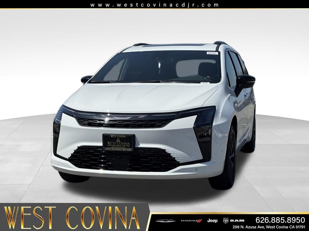 New 2027 Bright White Clear-Coat Exterior Paint Chrysler Limited image 2