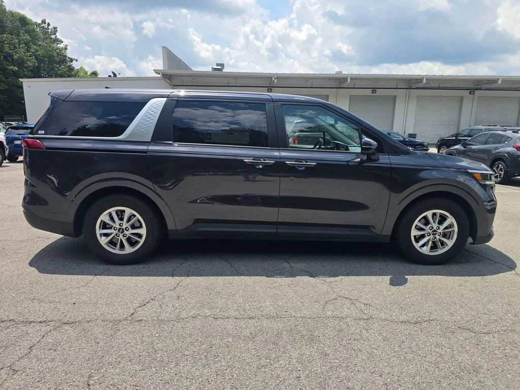 Used 2023 Gray Kia LX Seat Package image 8