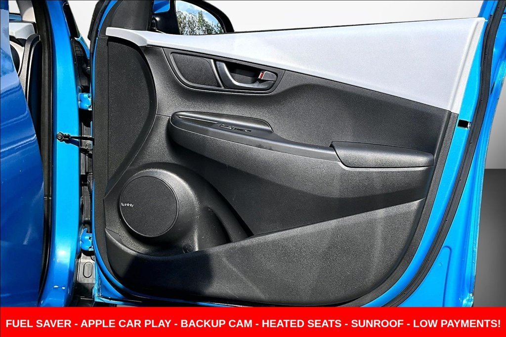 Used 2020 Blue Hyundai SEL Plus image 33