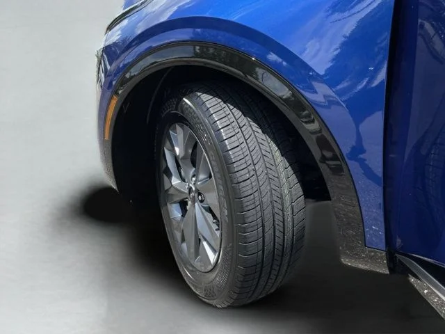 Used 2023 Blue Kia SX image 33